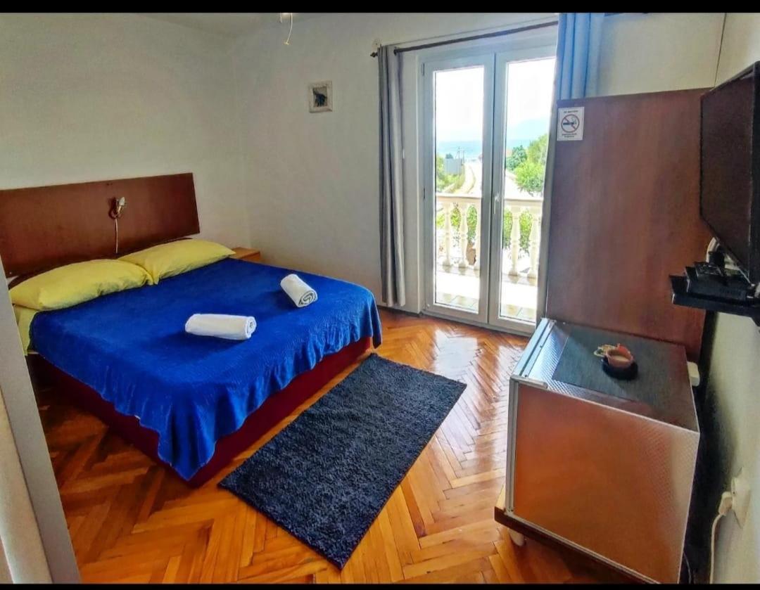 Manora Sucuraj 2 Bedroom Apartment Екстер'єр фото